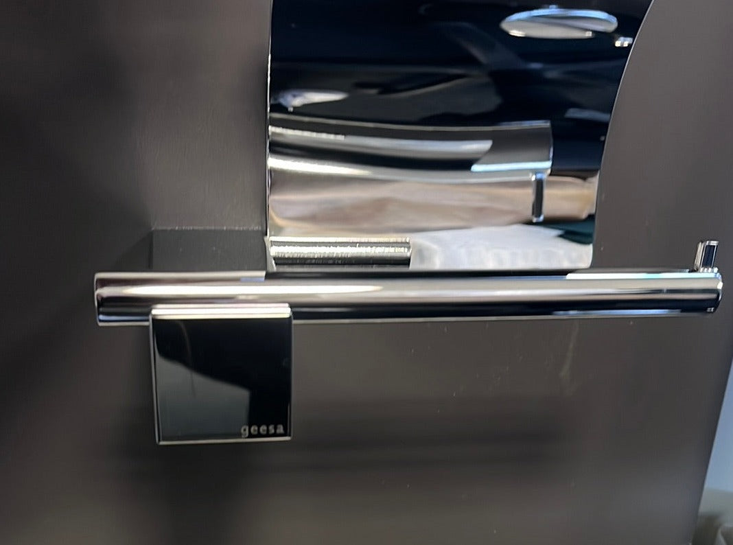 Geesa Nexx toiletrolhouder met klep