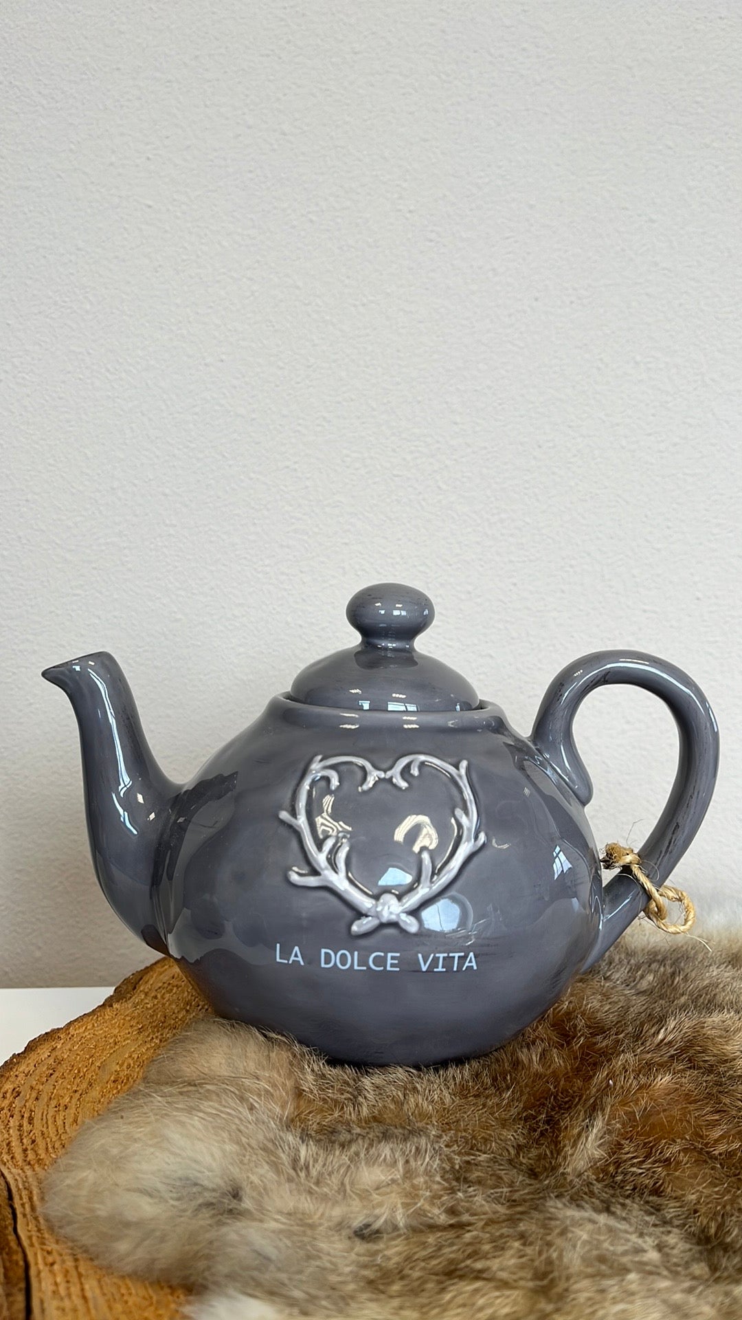 J-Line theepot als Dolce Vita