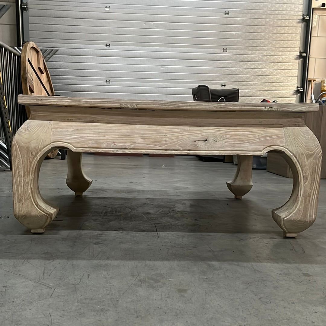 Robuuste vintage salontafel kalk white