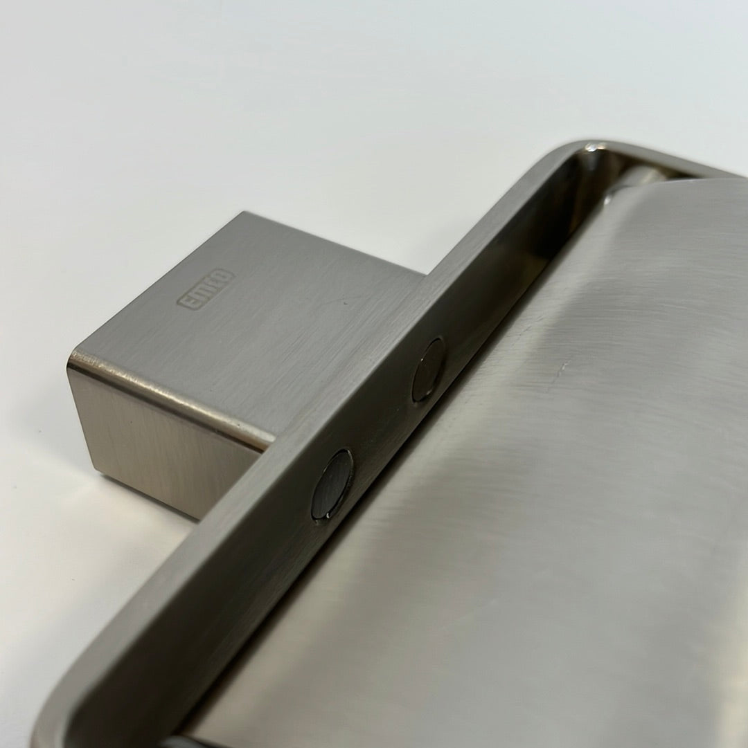 EMCO Loft Toiletrolhouder met klep RVS