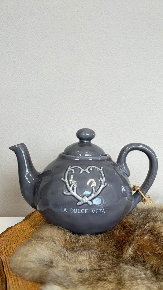J-Line theepot als Dolce Vita